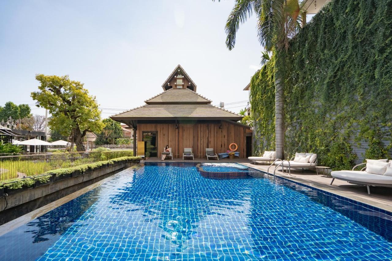 Отель The Chiang Mai Old Town Экстерьер фото